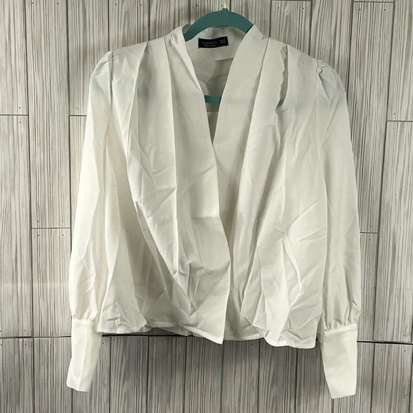 Clothes White Top with Sequined Slacks - Picture 3 of 11